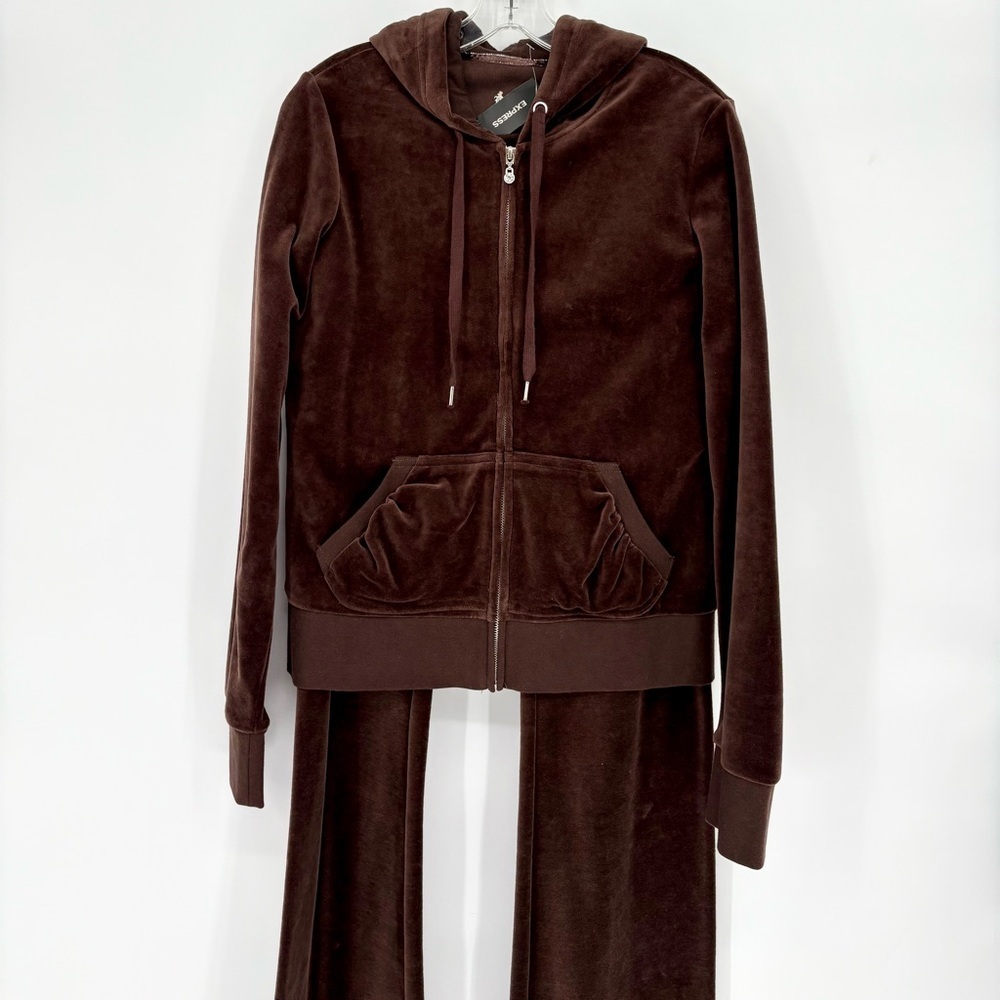 Express Brown Velour Tracksuit - Picture 4 of 10